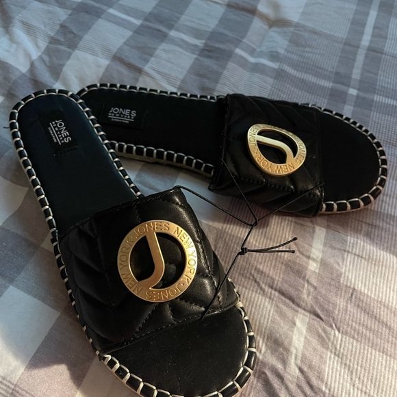 - Jones New York slides - Picture 2 of 3